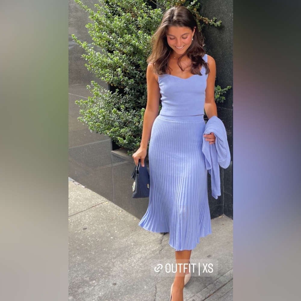 3 piece light blue sweater set as seen on Viviane Audi